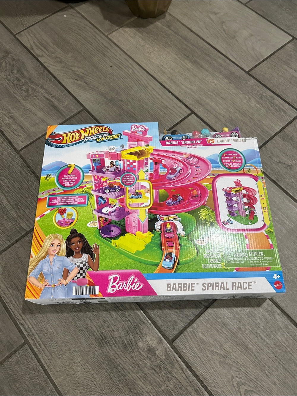 Hot Wheels® Racerverse Barbie Playset NEW